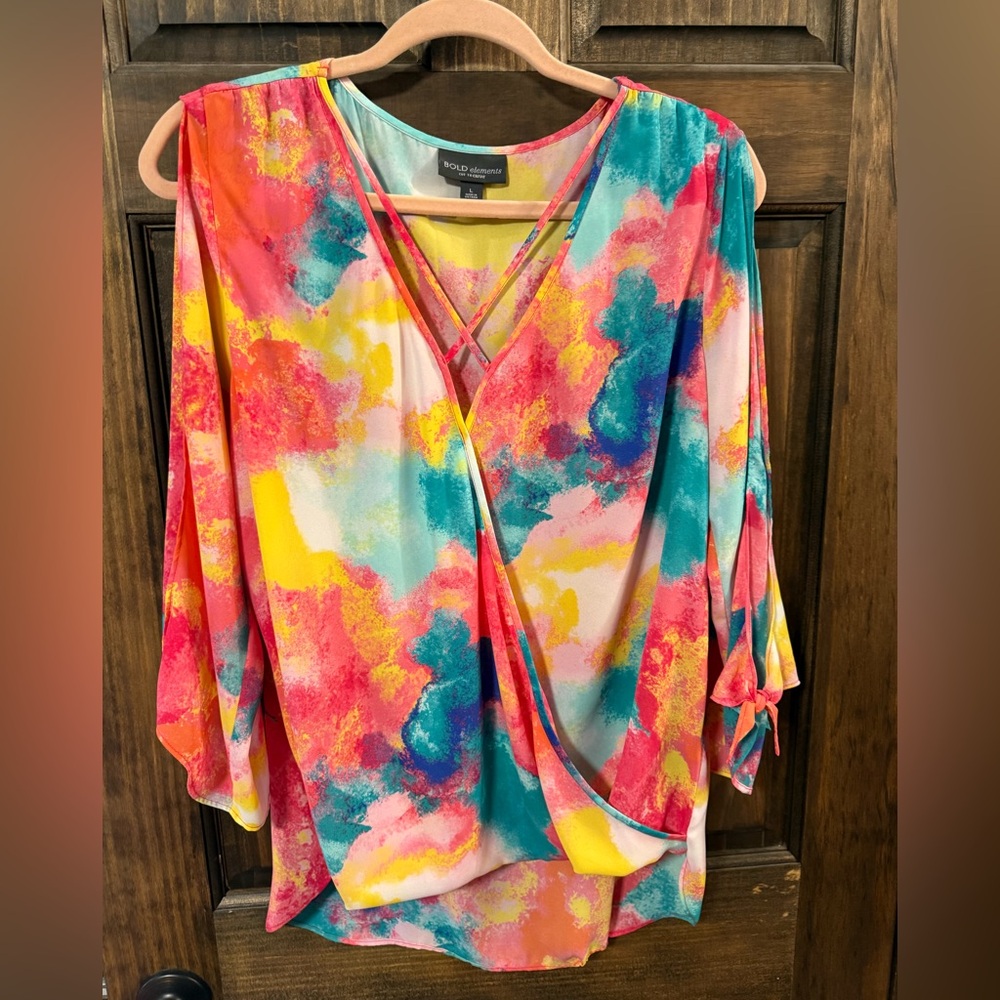 BOLD elements Colorful Abstract Wrap Blouse